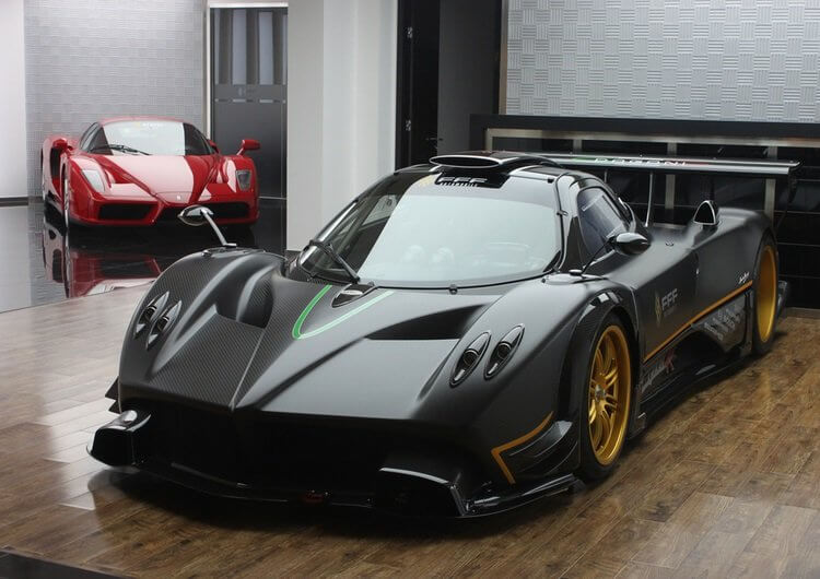 Pagani Zonda R
